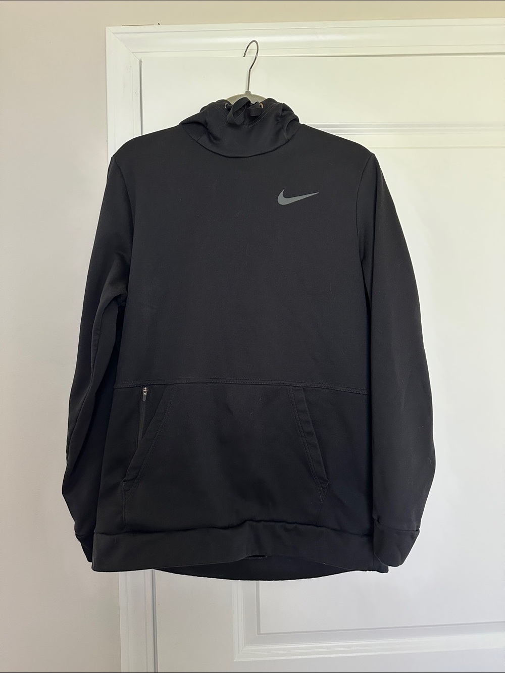 Nike Black Performance Pullover Hoodie dri-fit